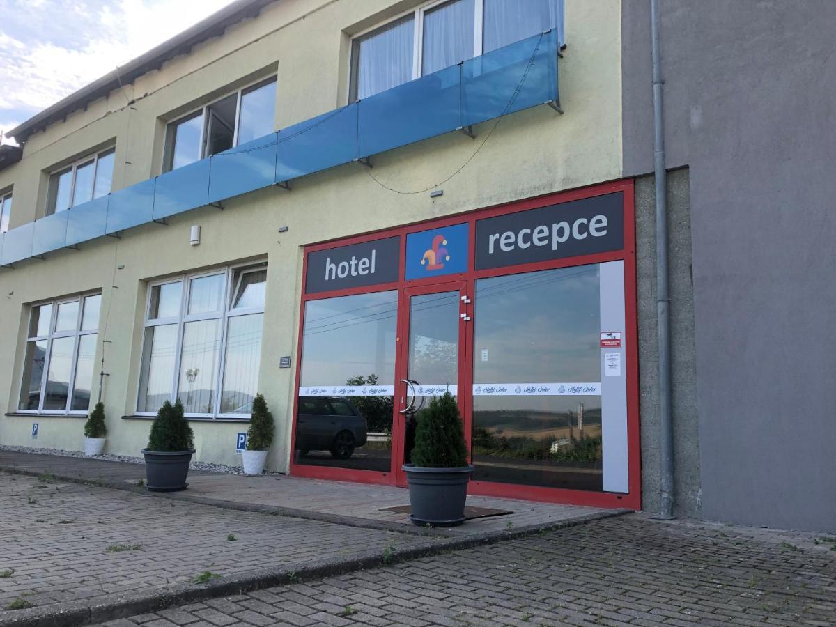 Hotel Joker Obrnice Exterior photo
